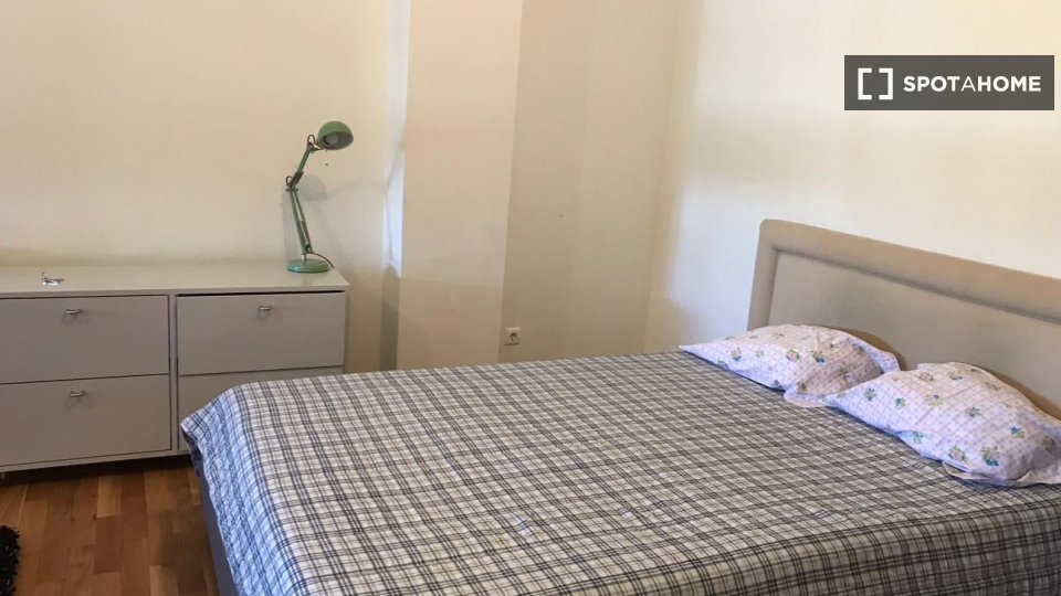 Double room Porto, 4 beds, 140m² — photo 9