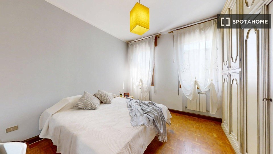 Double room Padua, 3 beds — photo 16