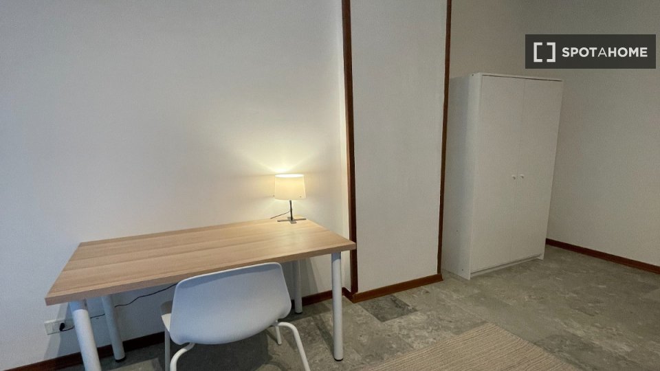 Double room Bologna, 12 beds, 150m² — photo 20