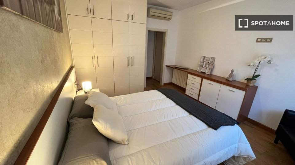 Double room Barcelona, 4 beds, 100m² — photo 47