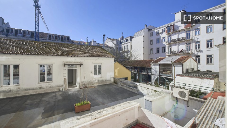 Double room Lisbon, 9 beds — photo 5