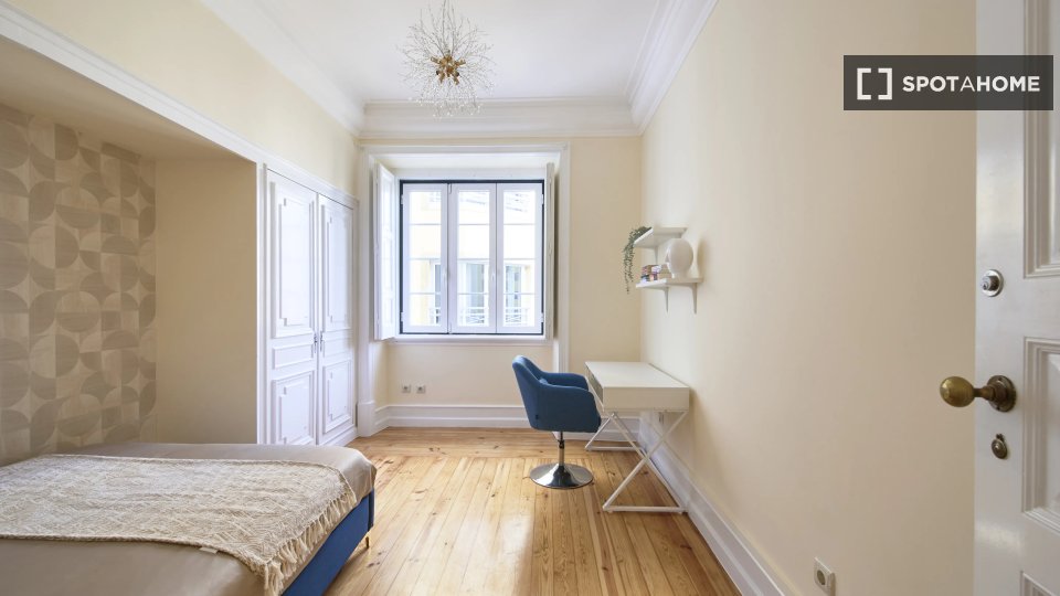 Double room Lisbon, 10 beds — photo 11