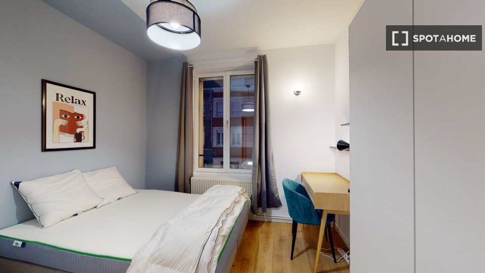 Double room Lille, 18 beds — photo 9