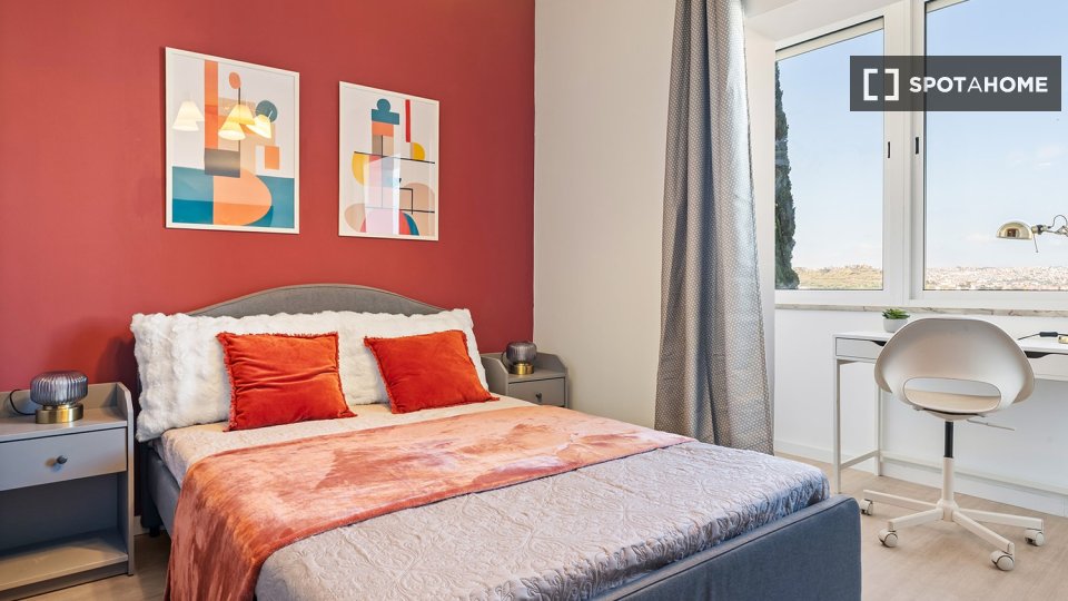 Double room Lisbon, 6 beds — photo 5