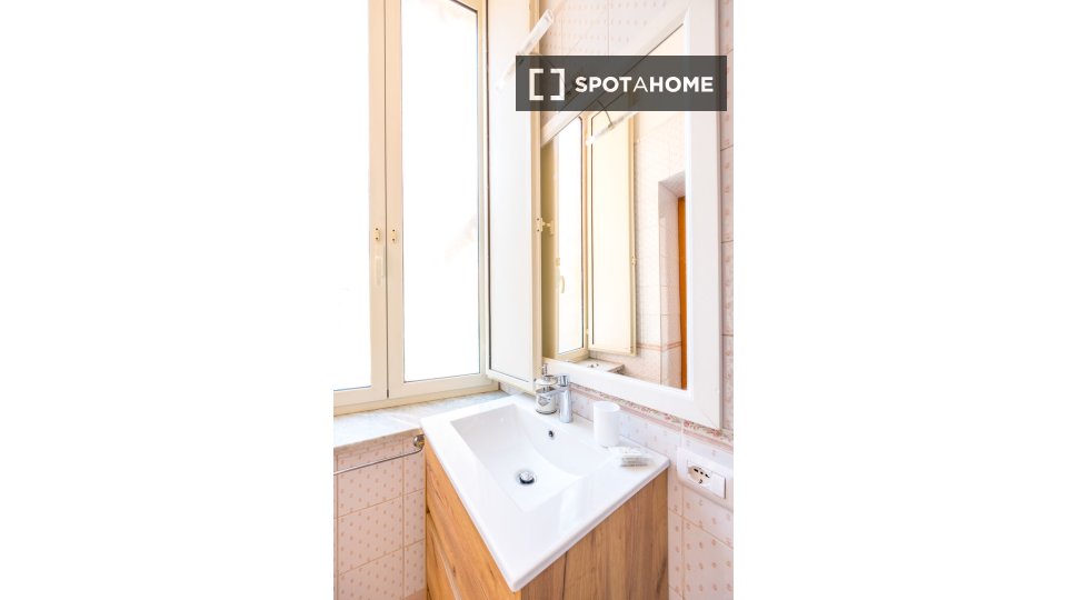 Apartment Naples, 2 beds, 83m² — photo 16