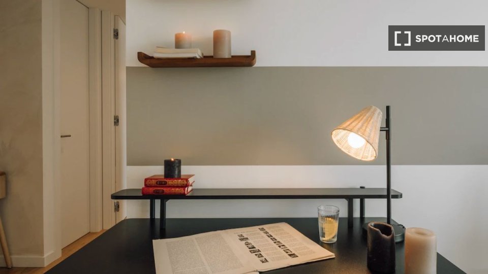 Apartment Lisbon, 1 bed — photo 16