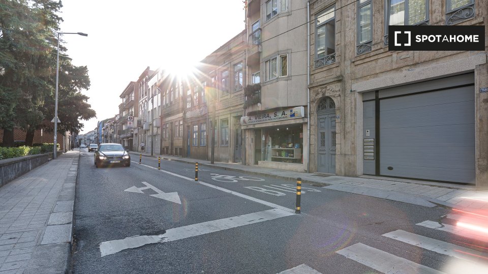 Apartment Porto, 2 beds, 119m² — photo 12