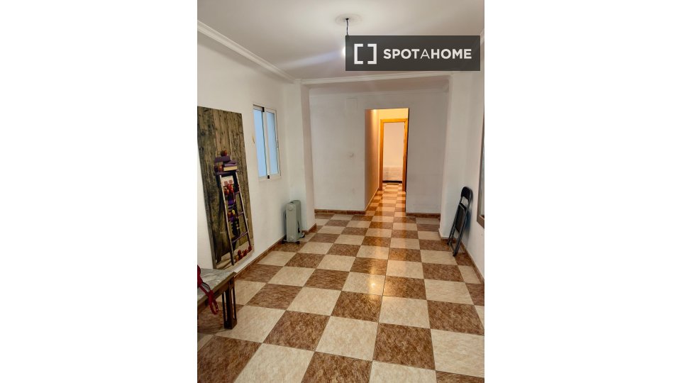 Double room Granada, 4 beds, 120m² — photo 4