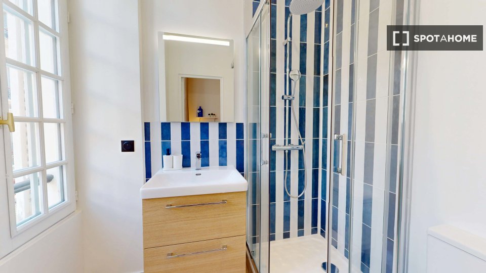 Double room Paris, 15 beds — photo 23