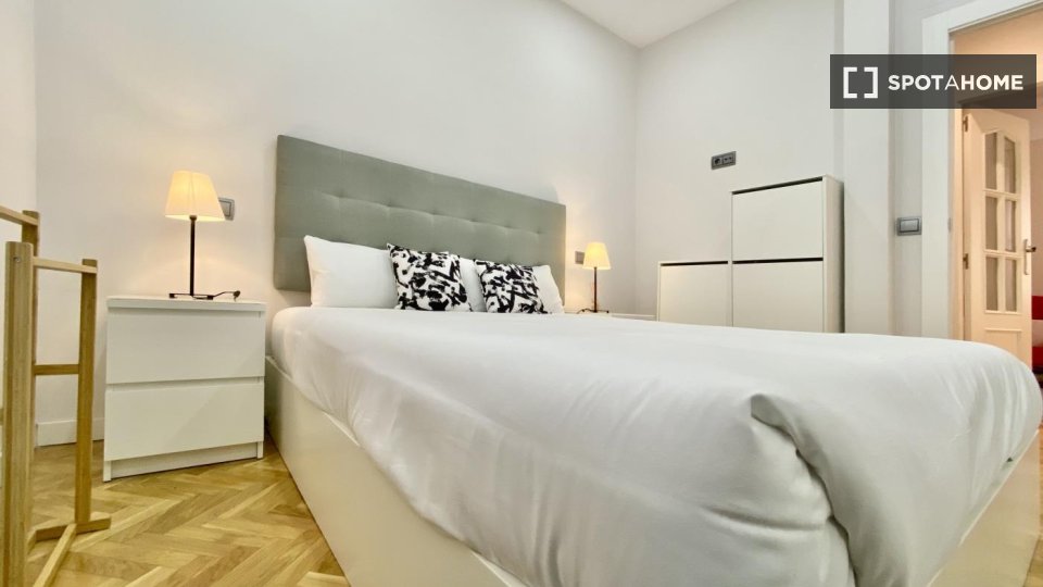 Apartment Madrid, 2 beds — photo 3