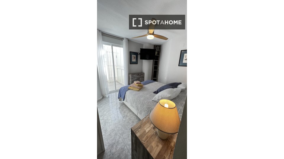 Apartment Valencia, 2 beds, 70m² — photo 2