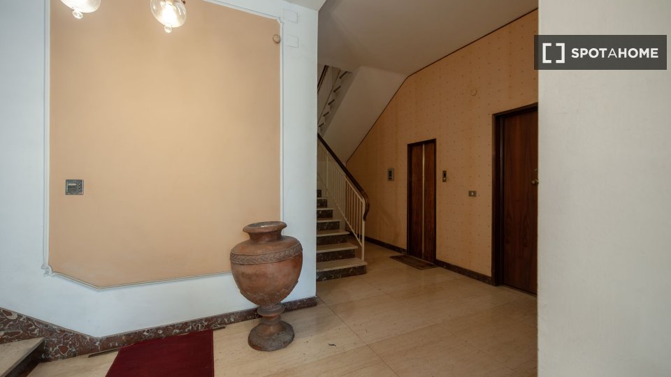 Apartment Florence, 1 bed, 65m² — photo 16