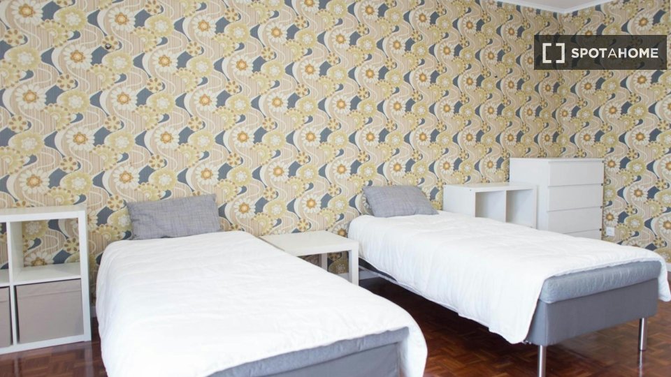 Double room Porto, 14 beds — photo 1