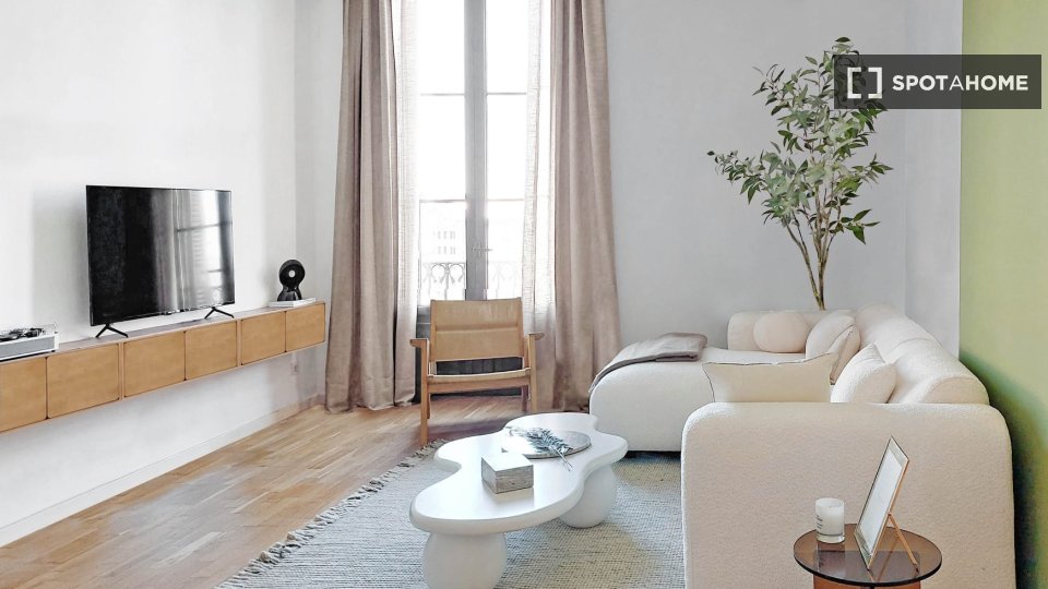 Apartment Barcelona, 2 beds, 90m² — photo 10