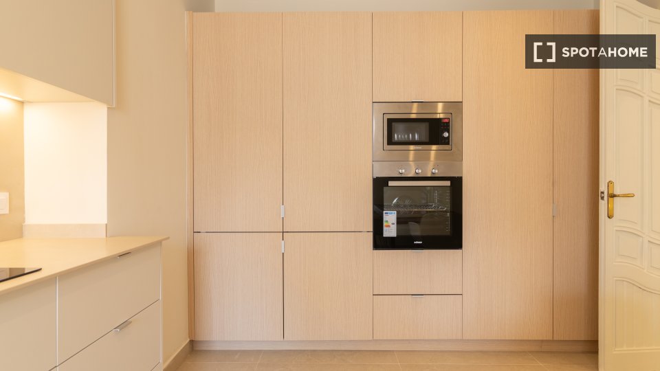 Chambre double Valence, 6 chambres, 100m² — photo 4