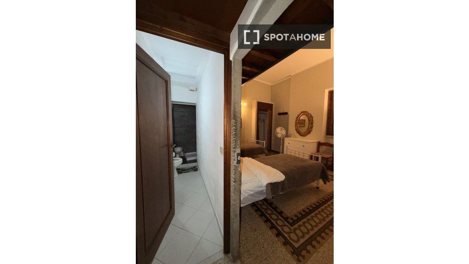 Apartment Florence, 1 bed, 70m² — photo 15