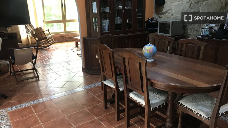 Apartment Vigo, 4 beds, 250m² — photo 12