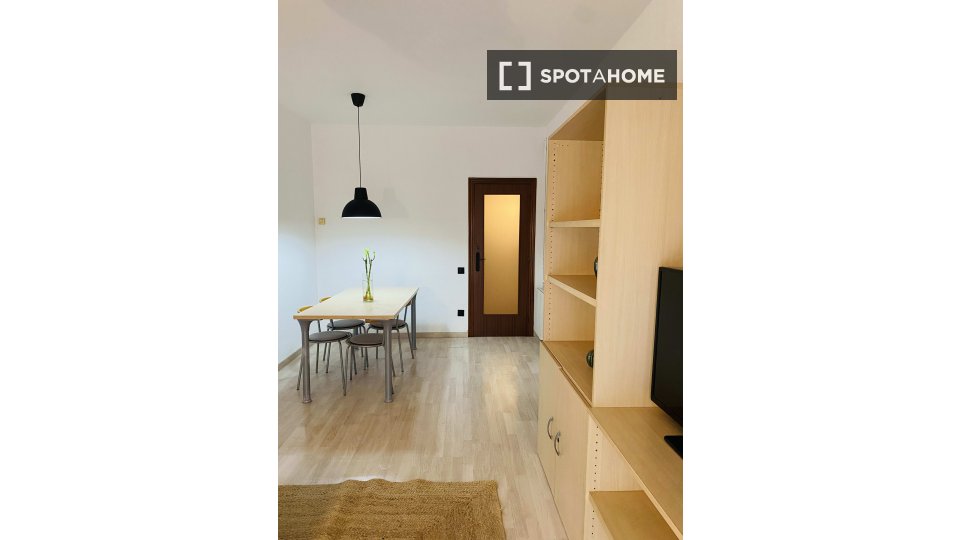 Apartment Barcelona, 3 beds, 90m² — photo 8