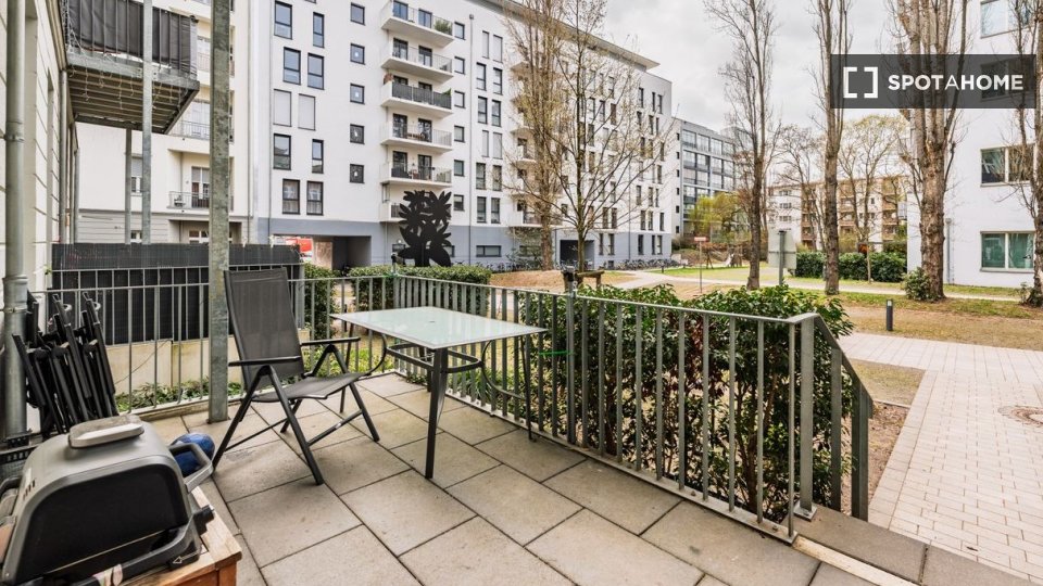 Apartment Berlin, 4 beds, 135m² — photo 4