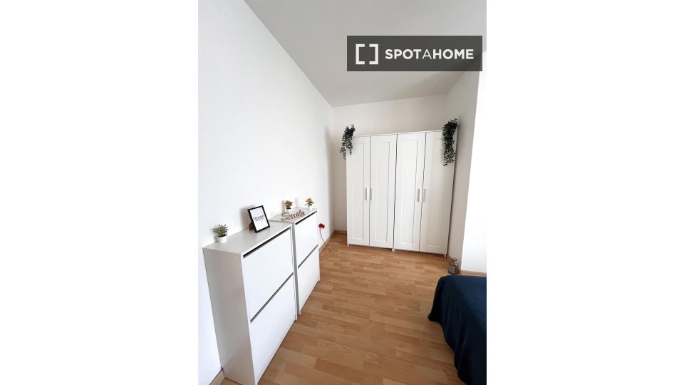 Double room Trento, 1 bed — photo 9