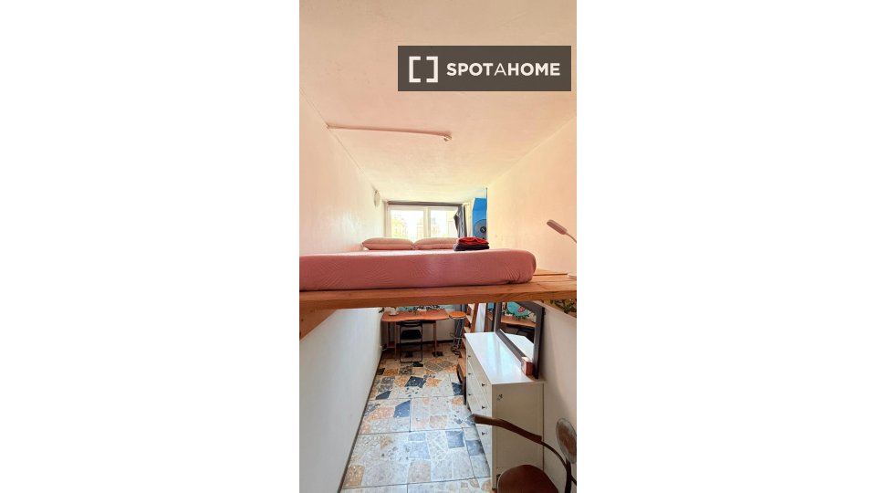 Double room Rome, 4 beds, 120m² — photo 42