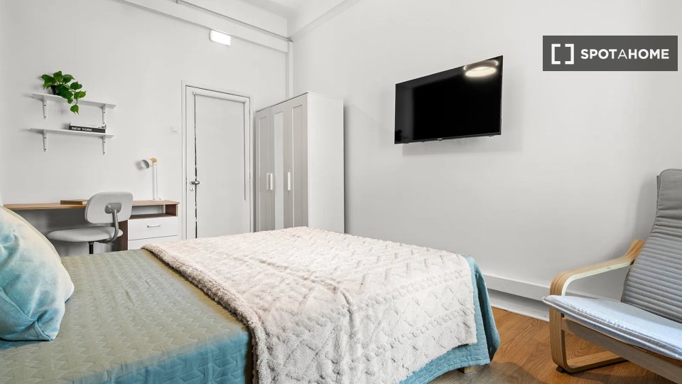 Double room Lisbon, 10 beds — photo 4