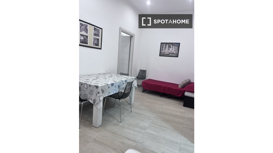 Appartamento Roma, 1 camera, 60m² — foto 12