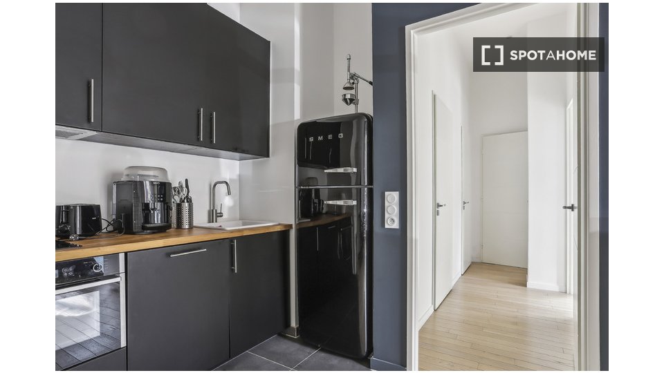Apartment Paris, 2 beds, 60m² — photo 2