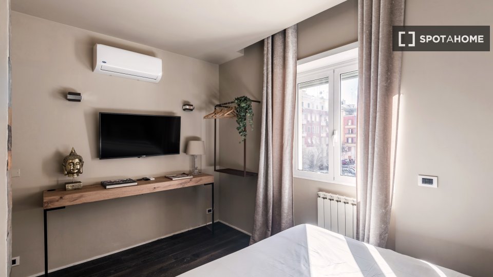 Apartment Rome, 2 beds, 80m² — photo 15