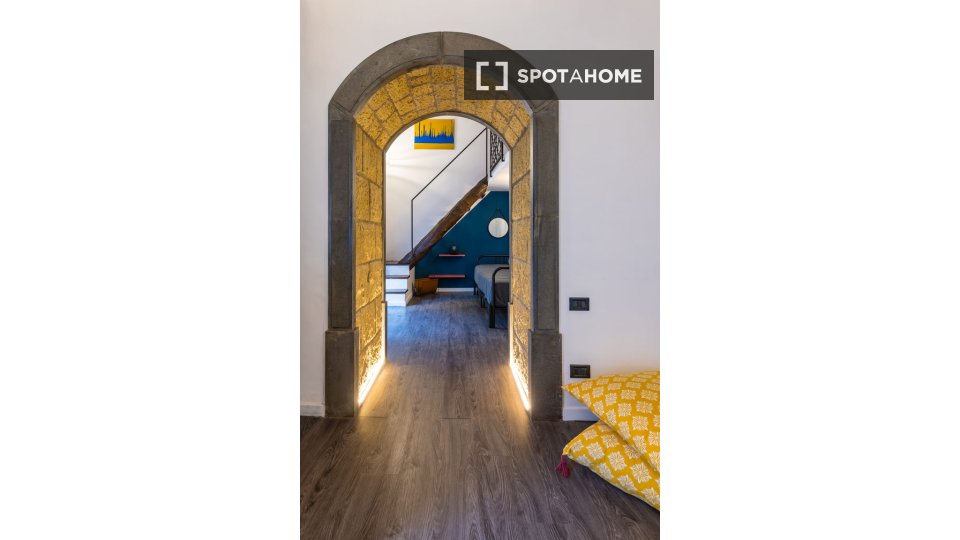 Apartment Naples, 1 bed, 70m² — photo 8