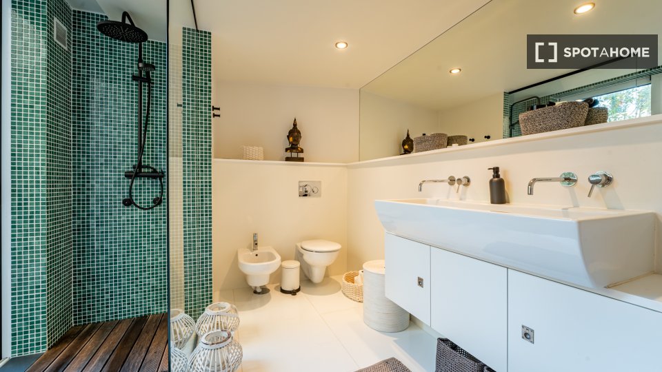 Apartment Porto, 3 beds, 202m² — photo 5