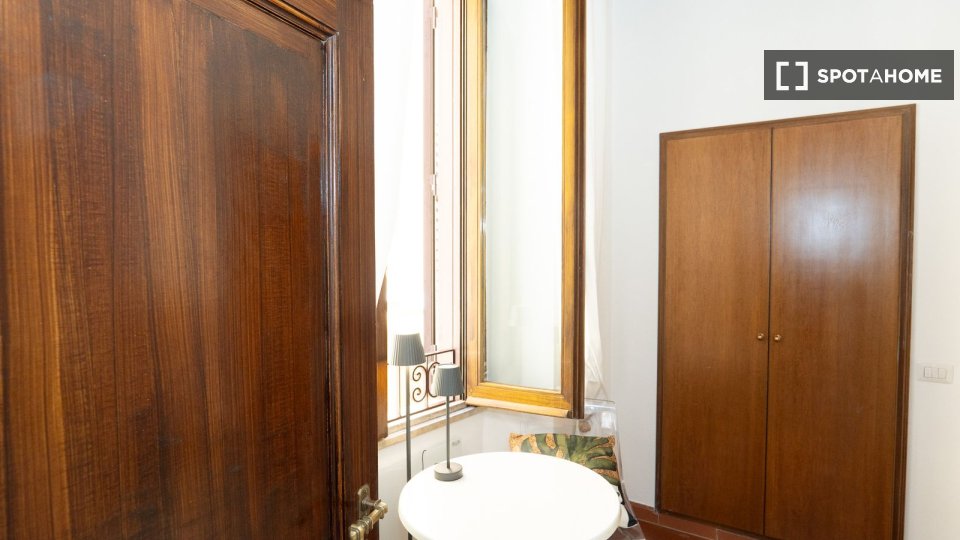 Apartment Rome, 1 bed, 35m² — photo 13