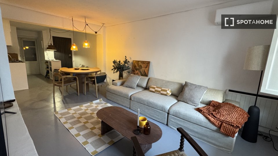Apartment Valencia, 3 beds, 130m² — photo 23