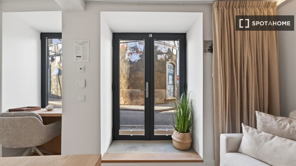 Apartment Lisbon, 1 bed — photo 12