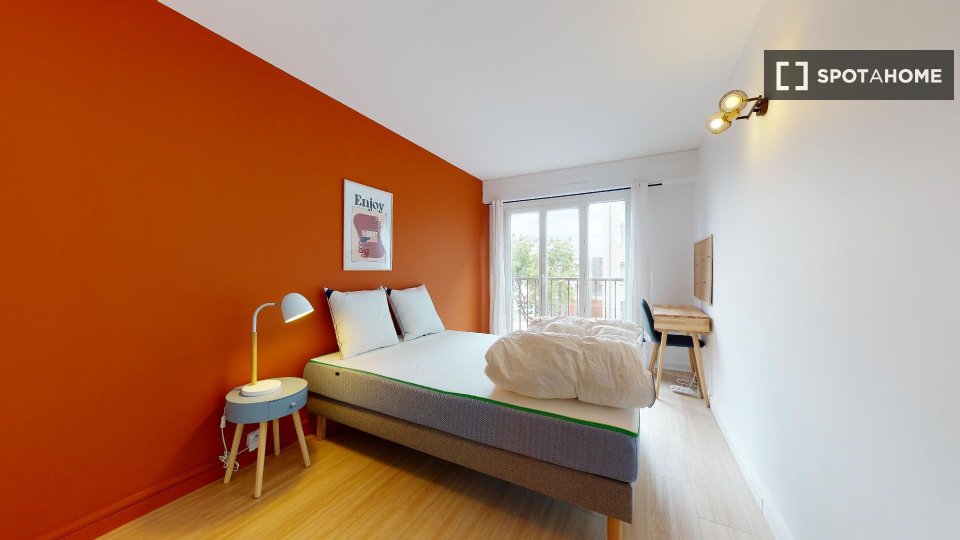 Double room Marseille, 15 beds — photo 7