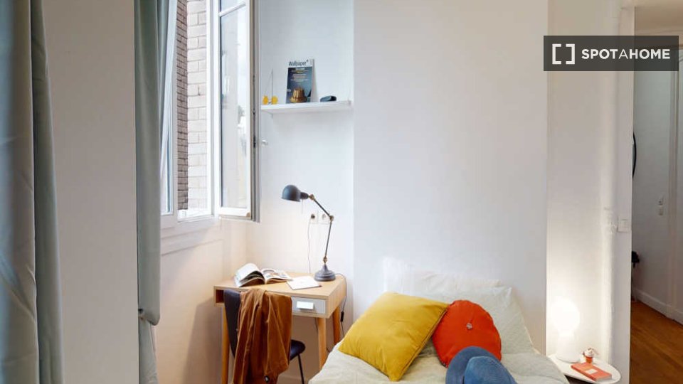 Double room Paris, 6 beds, 130m² — photo 16