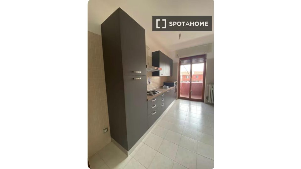 Double room Milan, 2 beds, 100m² — photo 1
