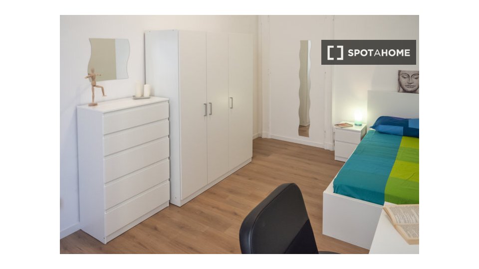 Chambre double Turin, 6 chambres — photo 16