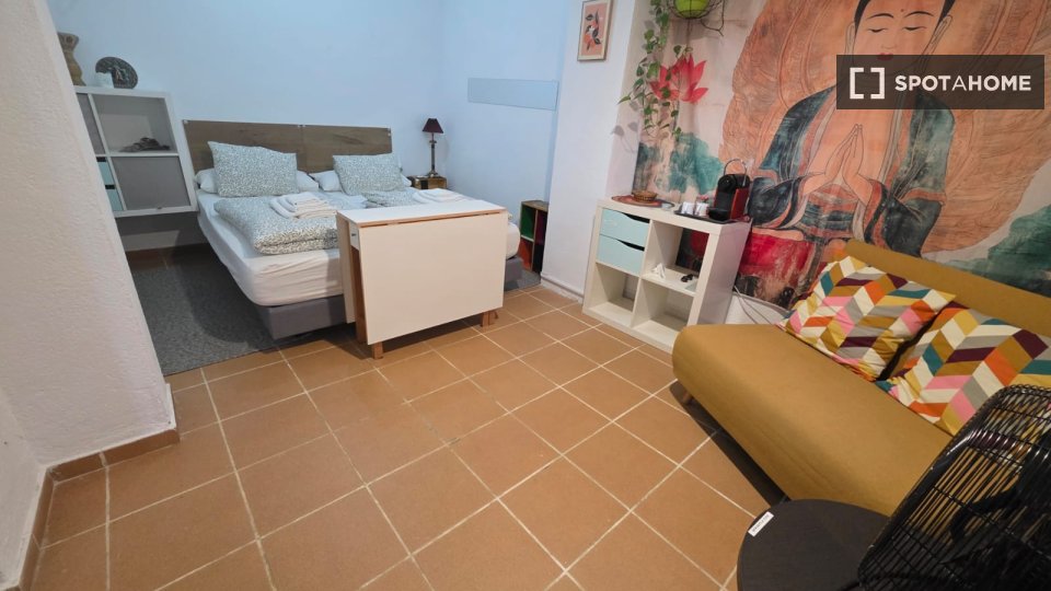 Apartment Barcelona, 2 beds, 28m² — photo 13