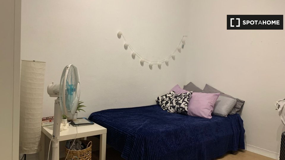 Double room Madrid, 9 beds — photo 1