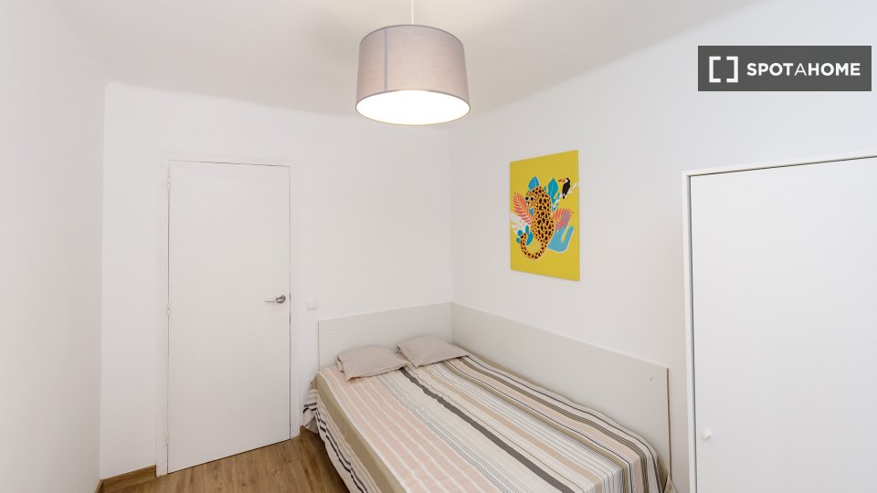 Double room Barcelona, 4 beds — photo 5