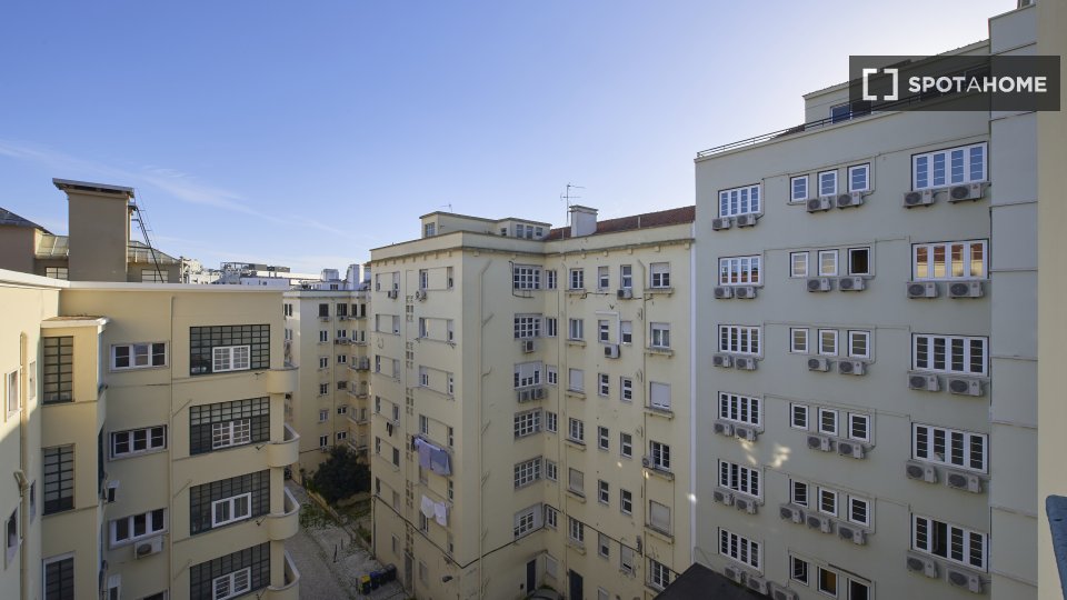 Apartment mono Lisbon — photo 2