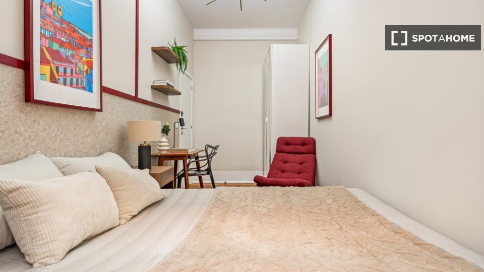 Double room Lisbon, 10 beds — photo 9