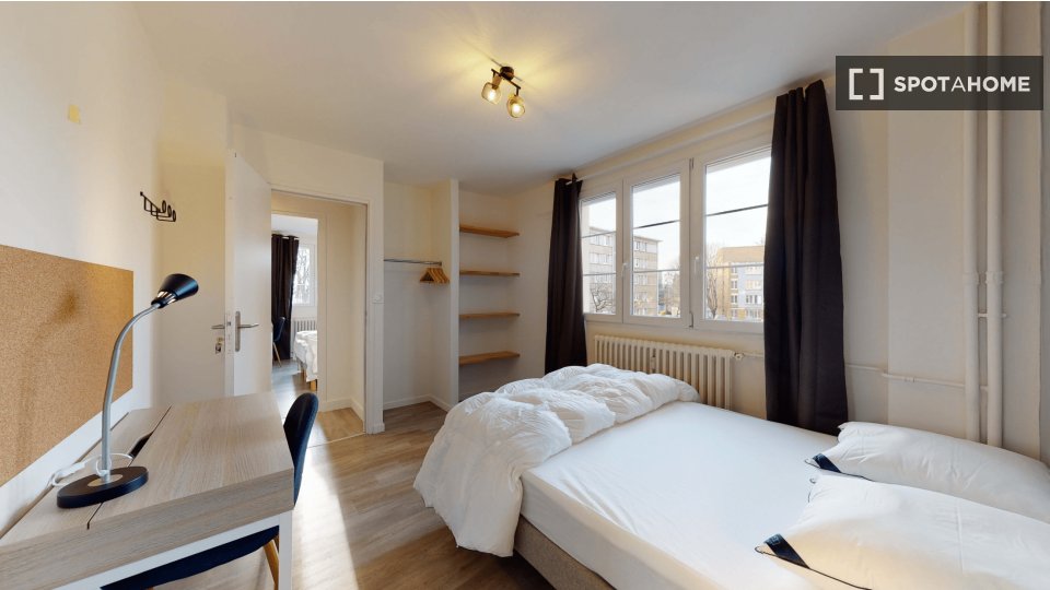 Double room Lille, 12 beds — photo 7