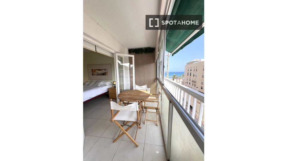 Apartment Alicante, 2 beds, 70m² — photo 16