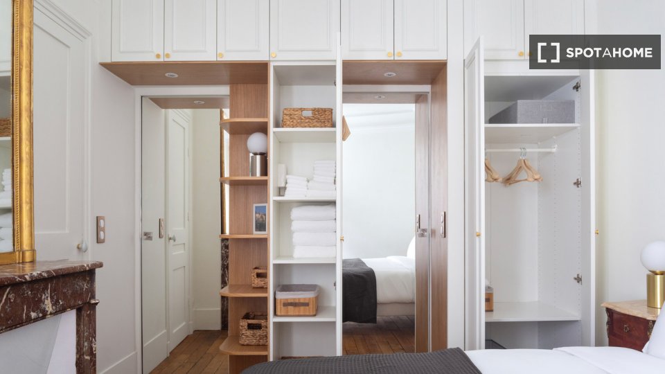 Apartment Paris, 1 bed, 33m² — photo 14