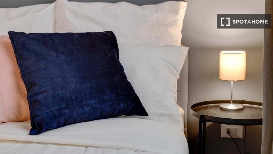 Double room Milan, 7 beds, 180m² — photo 9