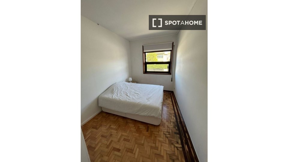 Double room Porto, 6 beds, 200m² — photo 18