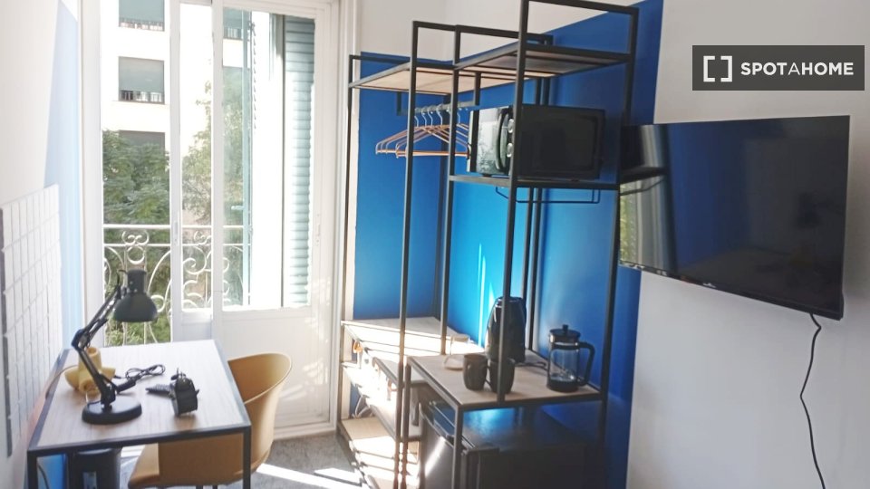 Double room Madrid, 8 beds — photo 28