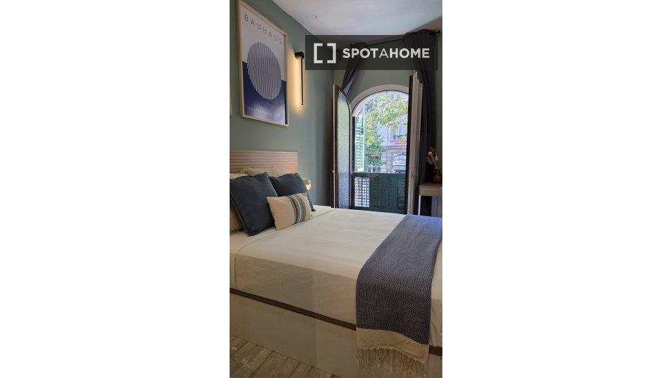Double room Barcelona, 6 beds, 180m² — photo 15